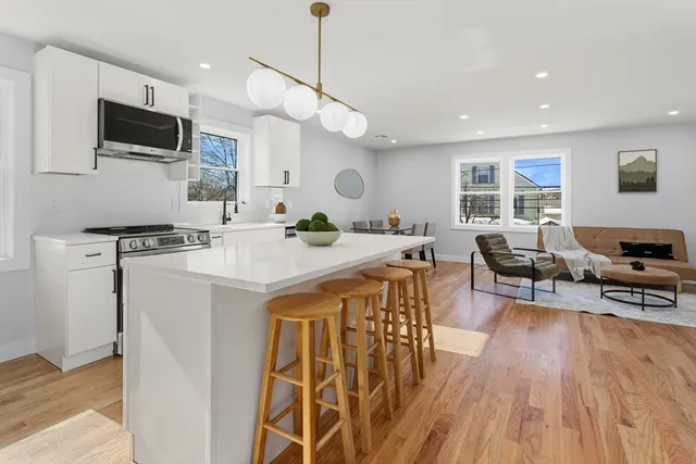 $1,200,000 | 322-324 Pearl Street, Malden, MA 02148