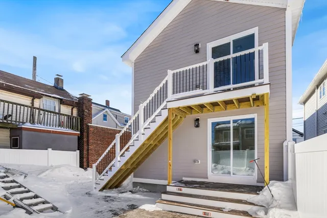 $1,200,000 | 322-324 Pearl Street, Malden, MA 02148