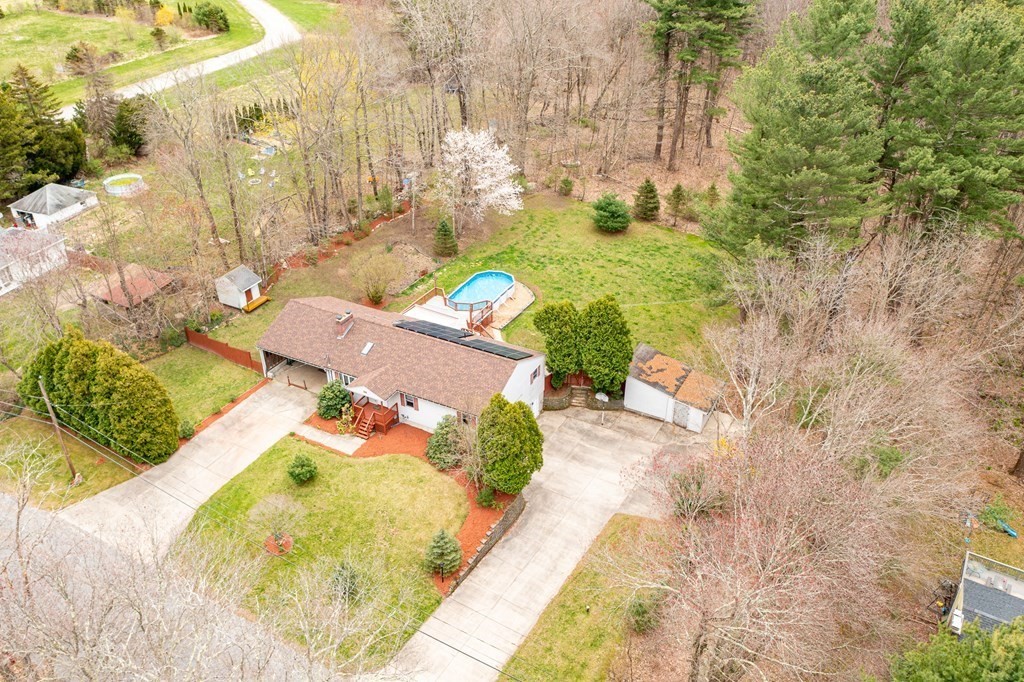 94 Federal Hill Road Oxford, MA 01540 - Photo 32 of 38 Gallery Image 32