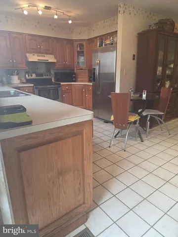 $1,150 | 21025 Woodfield Road, Gaithersburg, MD 20882