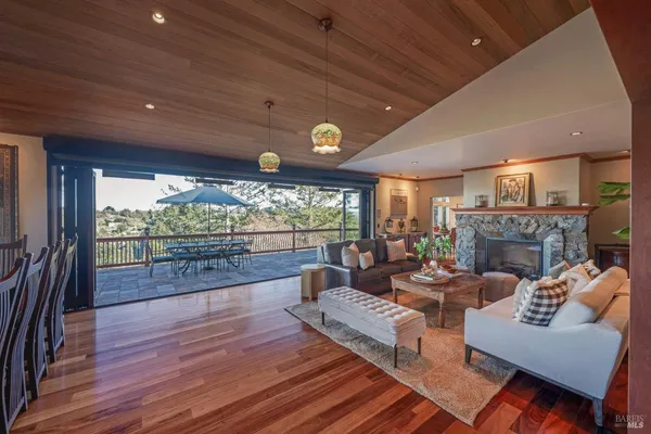 $3,495,000 | 11799 Barnett Valley Road, Sebastopol, CA 95472