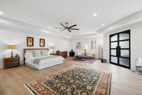 $1,599,999 | 62 Main Street, Unit 200, Colleyville, TX 76034