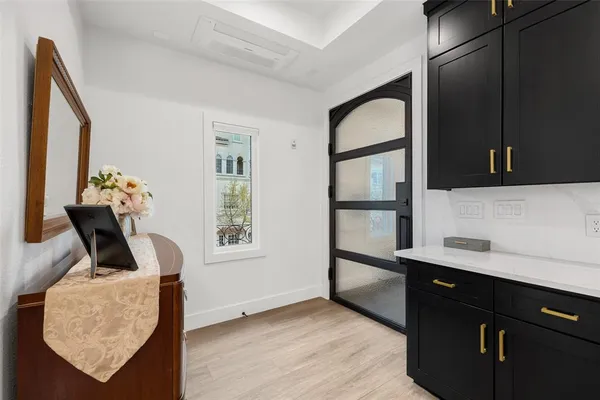 $1,599,999 | 62 Main Street, Unit 200, Colleyville, TX 76034