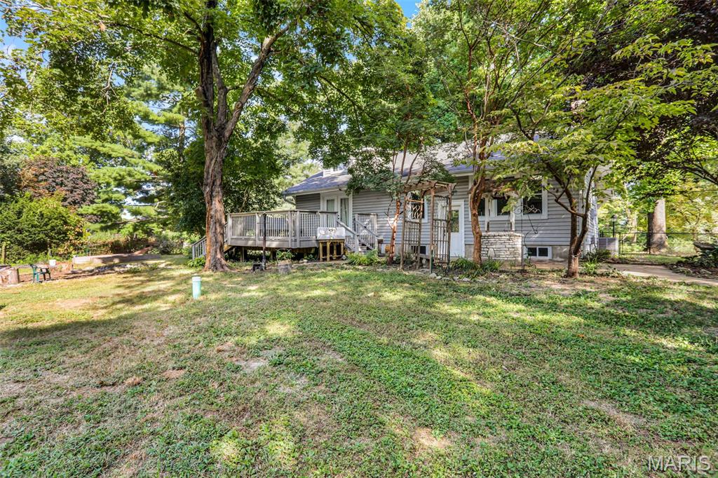 17165 Old Jamestown Road Florissant, MO 63034 - Photo 33 of 44