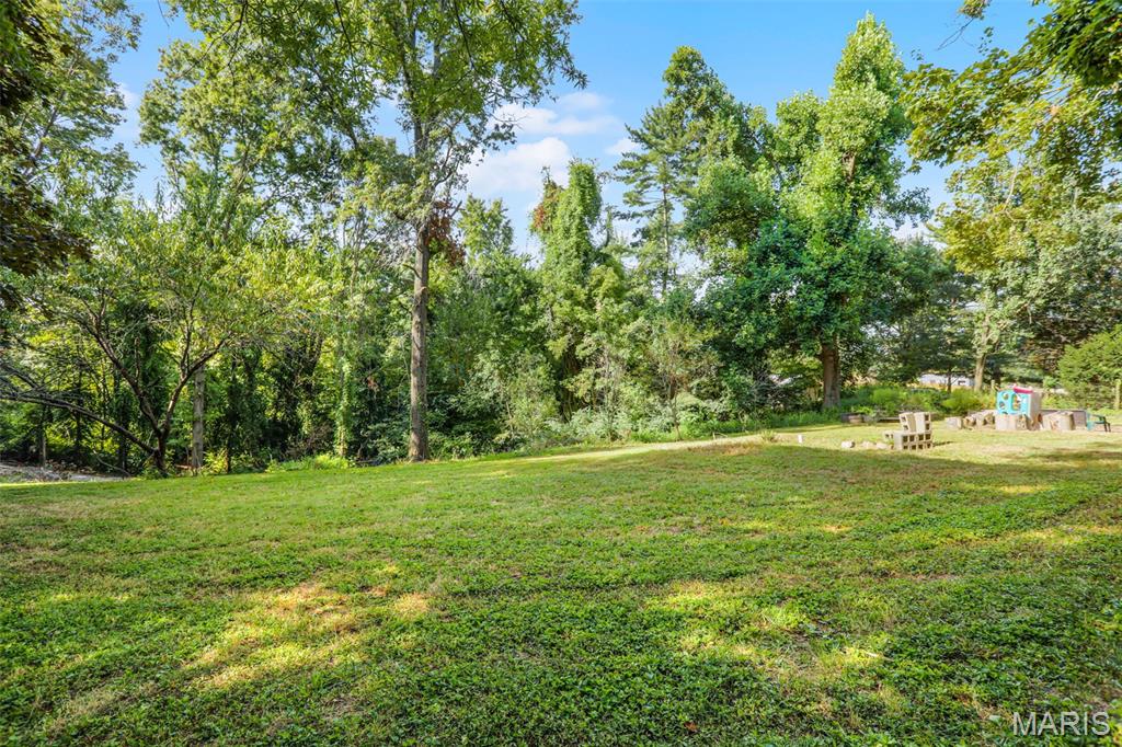 17165 Old Jamestown Road Florissant, MO 63034 - Photo 38 of 44