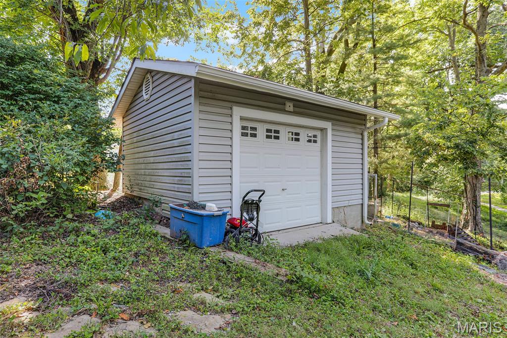 17165 Old Jamestown Road Florissant, MO 63034 - Photo 39 of 44