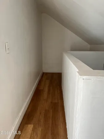 $1,300 | 154 Spring Street, Unit 3, Albany, NY 12203