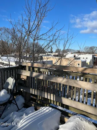 $1,300 | 154 Spring Street, Unit 3, Albany, NY 12203