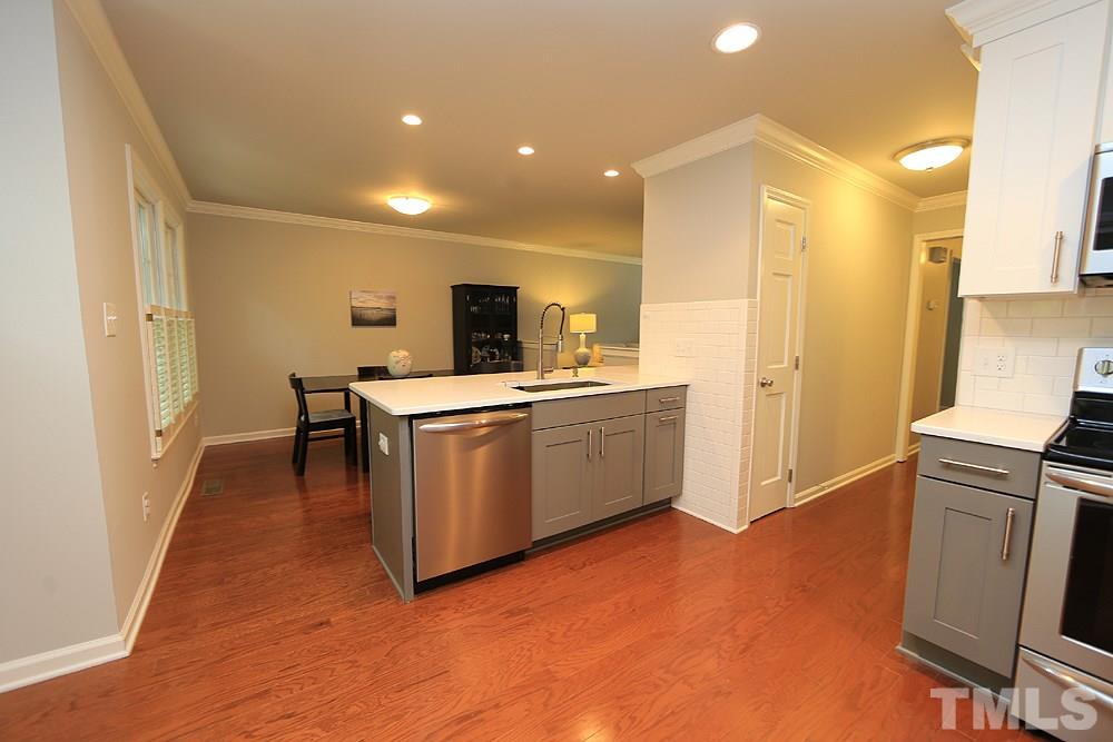 2842 Wycliff Road Raleigh, NC 27607 - Photo 12 of 30