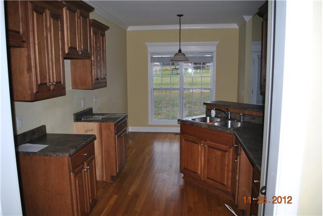 611 Lee Road Lebanon, TN 37087 - Photo 6 of 6 KITCHEN