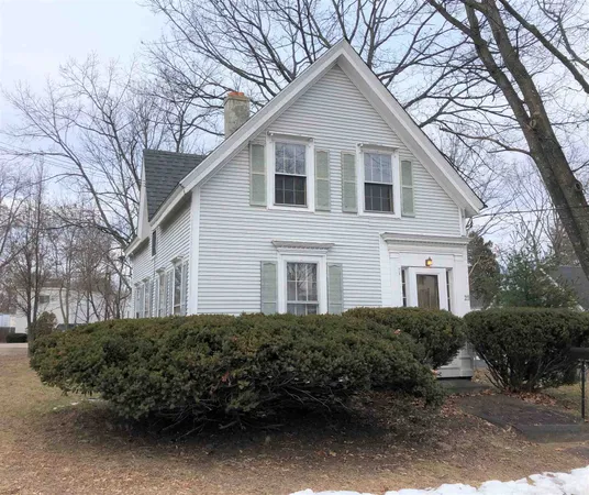 $3,800 | 23 Garfield Street, Exeter, NH 03833