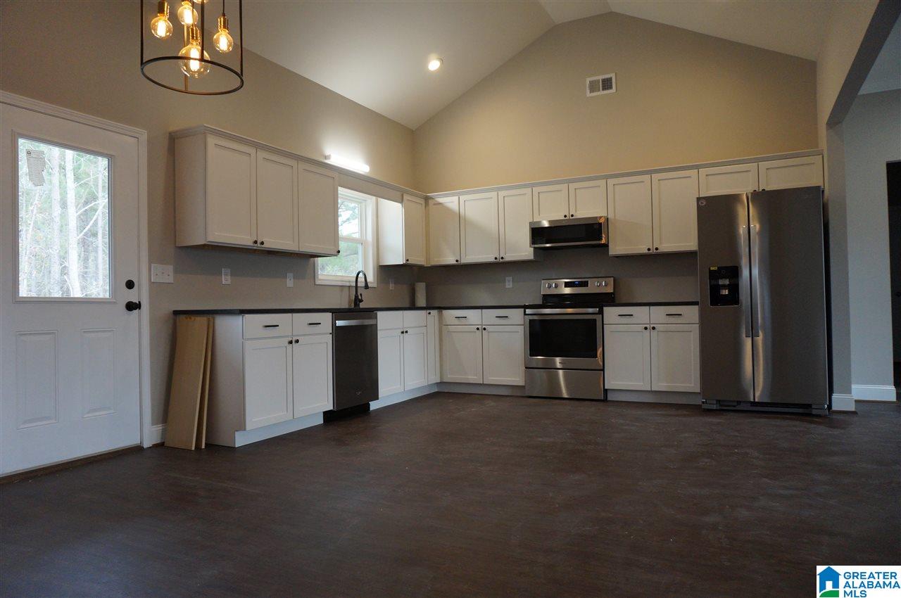 205 Fulton Circle Sylacauga, AL 35150 - Photo 25 of 31