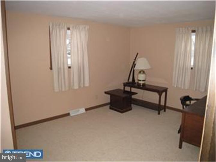 714 Jarvis Road Sicklerville, NJ 08081 - Photo 8 of 16