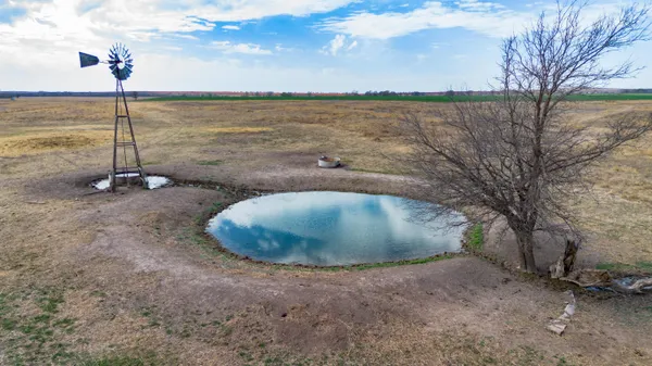 $1,629,000 | Dodd Farm, Mobeetie, TX 79061