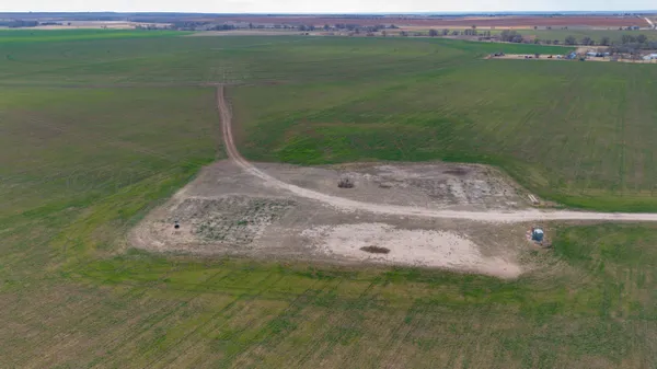 $1,629,000 | Dodd Farm, Mobeetie, TX 79061