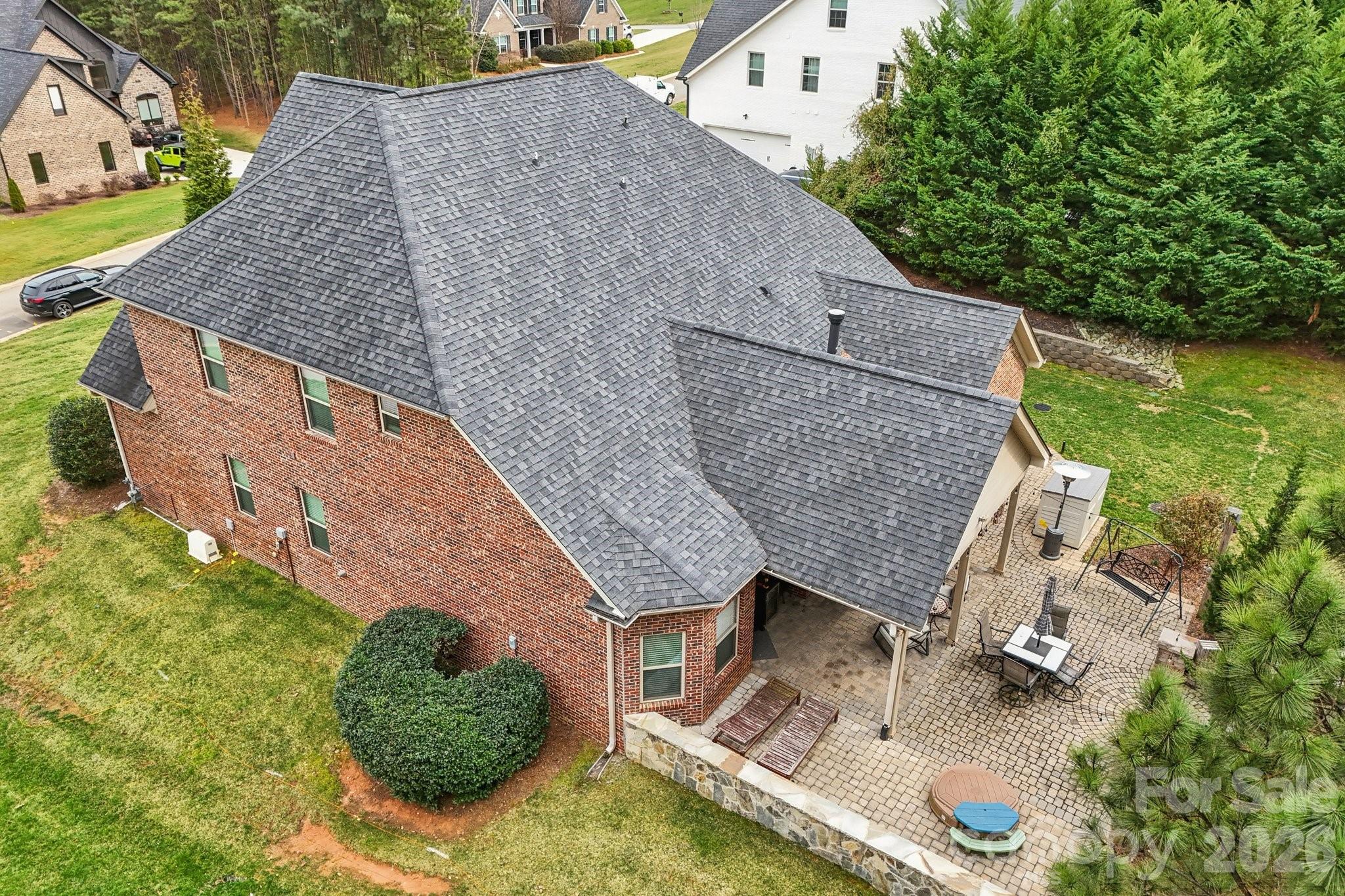 4013 Spindrift Cove Denver, NC 28037 - Photo 36 of 46 an aerial view of a house with garden space and sitting area