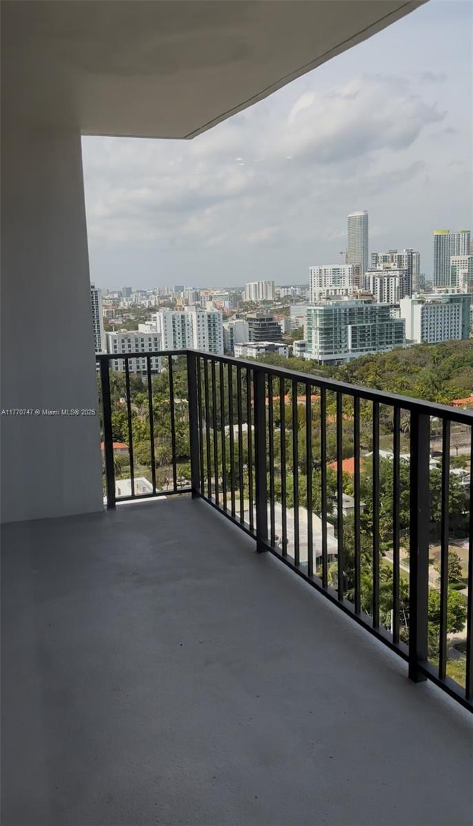 1901 Brickell Avenue, Unit B2310 Miami, FL 33129 - Photo 4 of 16 a view of balcony with city