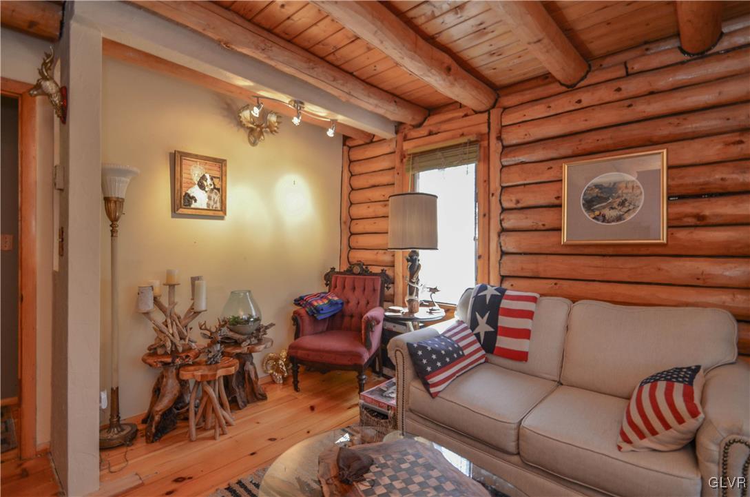 155 Lookout Point Road Canadensis, PA 18325 - Photo 12 of 30 Gallery Image 12