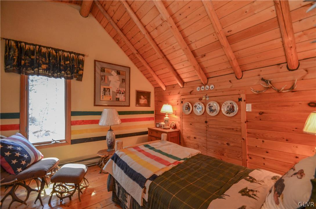 155 Lookout Point Road Canadensis, PA 18325 - Photo 18 of 30 Gallery Image 18