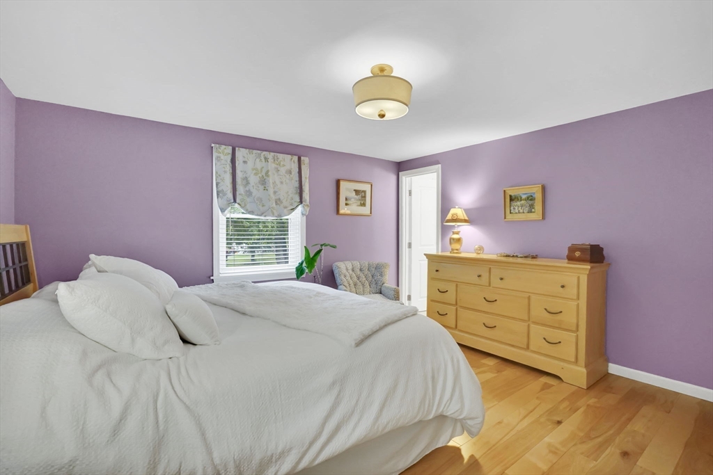 157 Meadow Road Longmeadow, MA 01106 - Photo 16 of 28