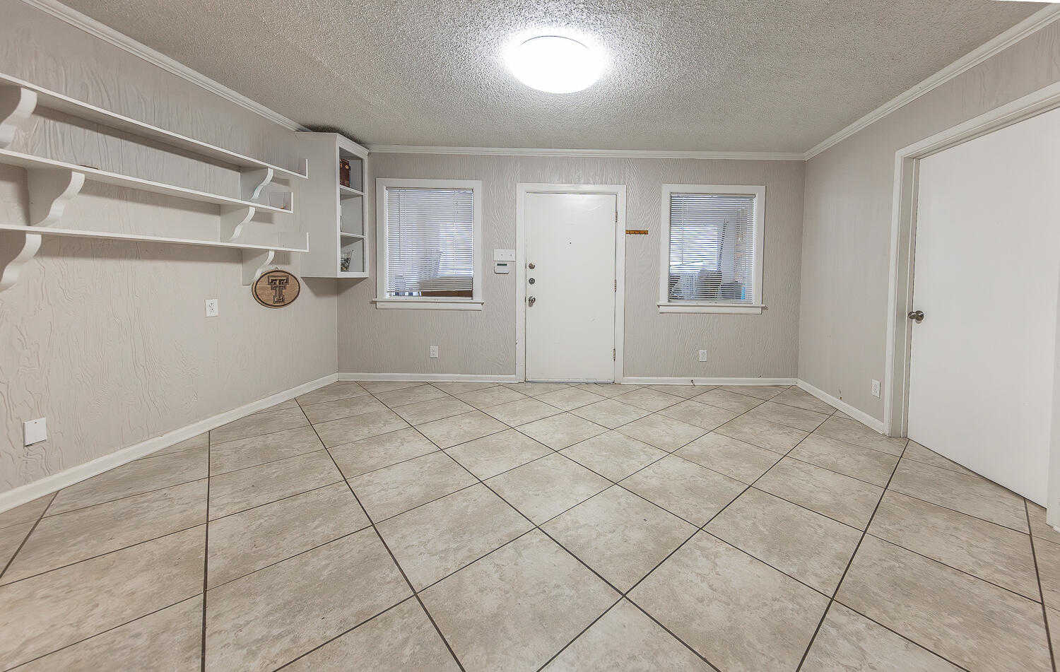 2301 27th Street Lubbock, TX 79411 - Photo 11 of 22 a view of an empty room