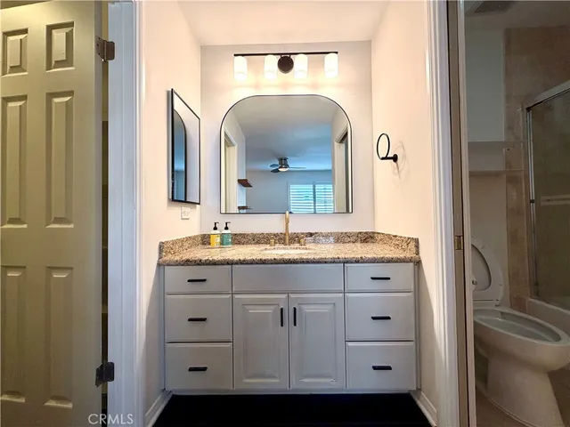 $4,950 | 227 South Madison Avenue, Unit PH3, Pasadena, CA 91101