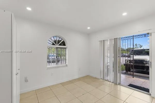 $270,000 | 8851 Northwest 119th Street, Unit 6101, Hialeah Gardens, FL 33018