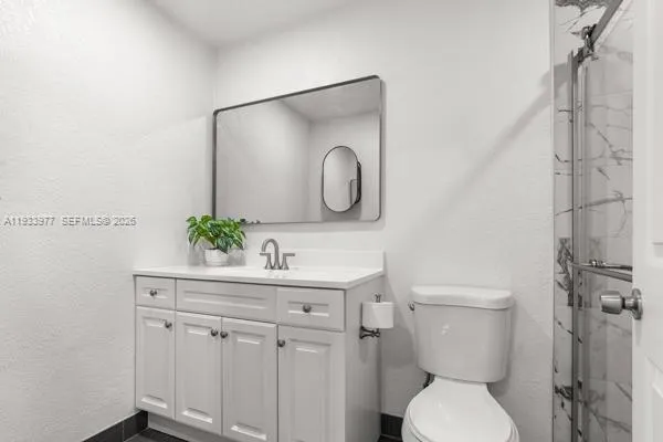 $270,000 | 8851 Northwest 119th Street, Unit 6101, Hialeah Gardens, FL 33018