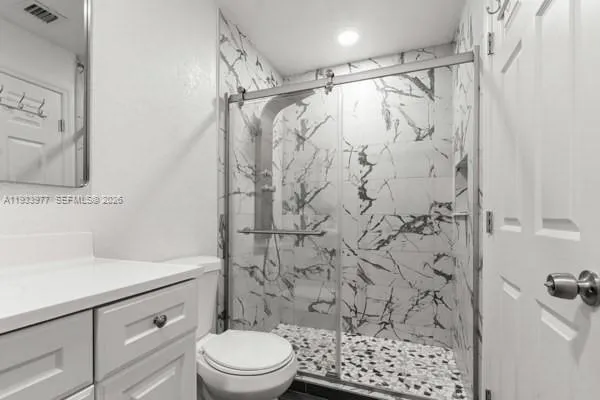 $270,000 | 8851 Northwest 119th Street, Unit 6101, Hialeah Gardens, FL 33018