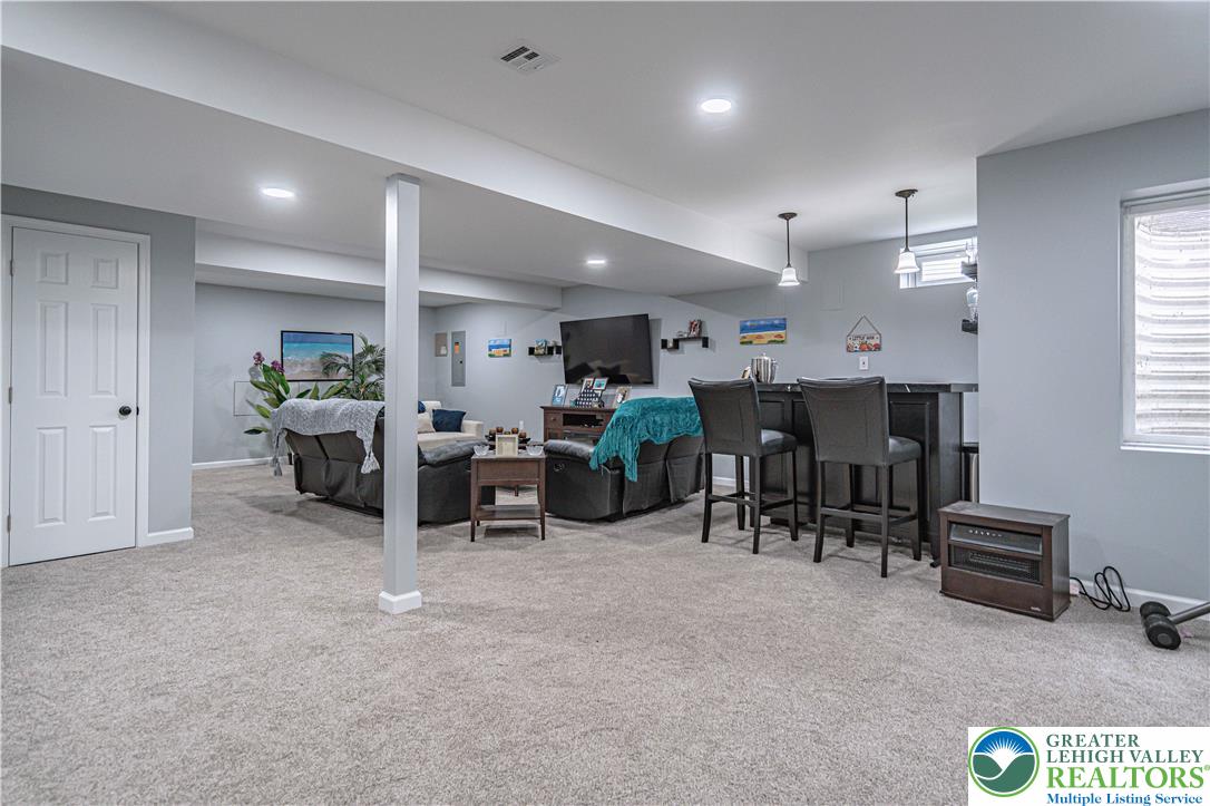 1120 Tyler Way Bethlehem, PA 18017 - Photo 47 of 67