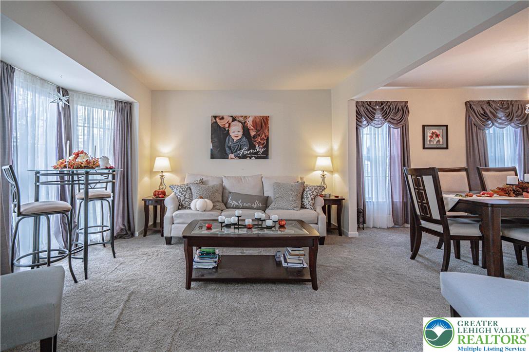 1120 Tyler Way Bethlehem, PA 18017 - Photo 7 of 67
