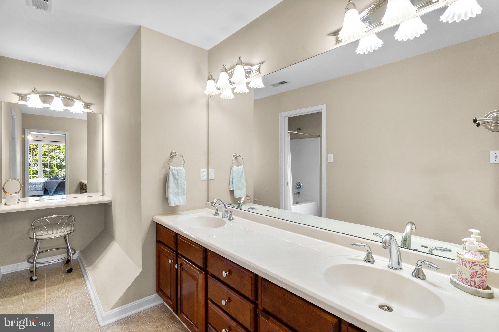 7341 Kehne Road Frederick, MD 21702 - Photo 23 of 67 Primary En Suite Bathroom and Dressing Vanity