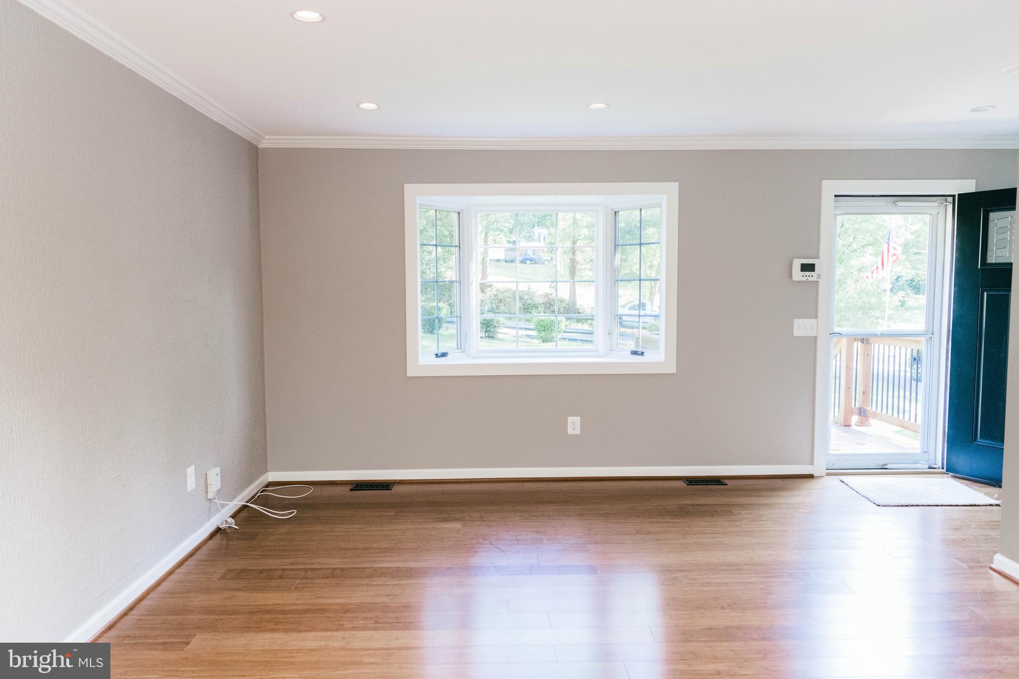 12340 Purcell Road Manassas, VA 20112 - Photo 6 of 47 Gallery Image 6