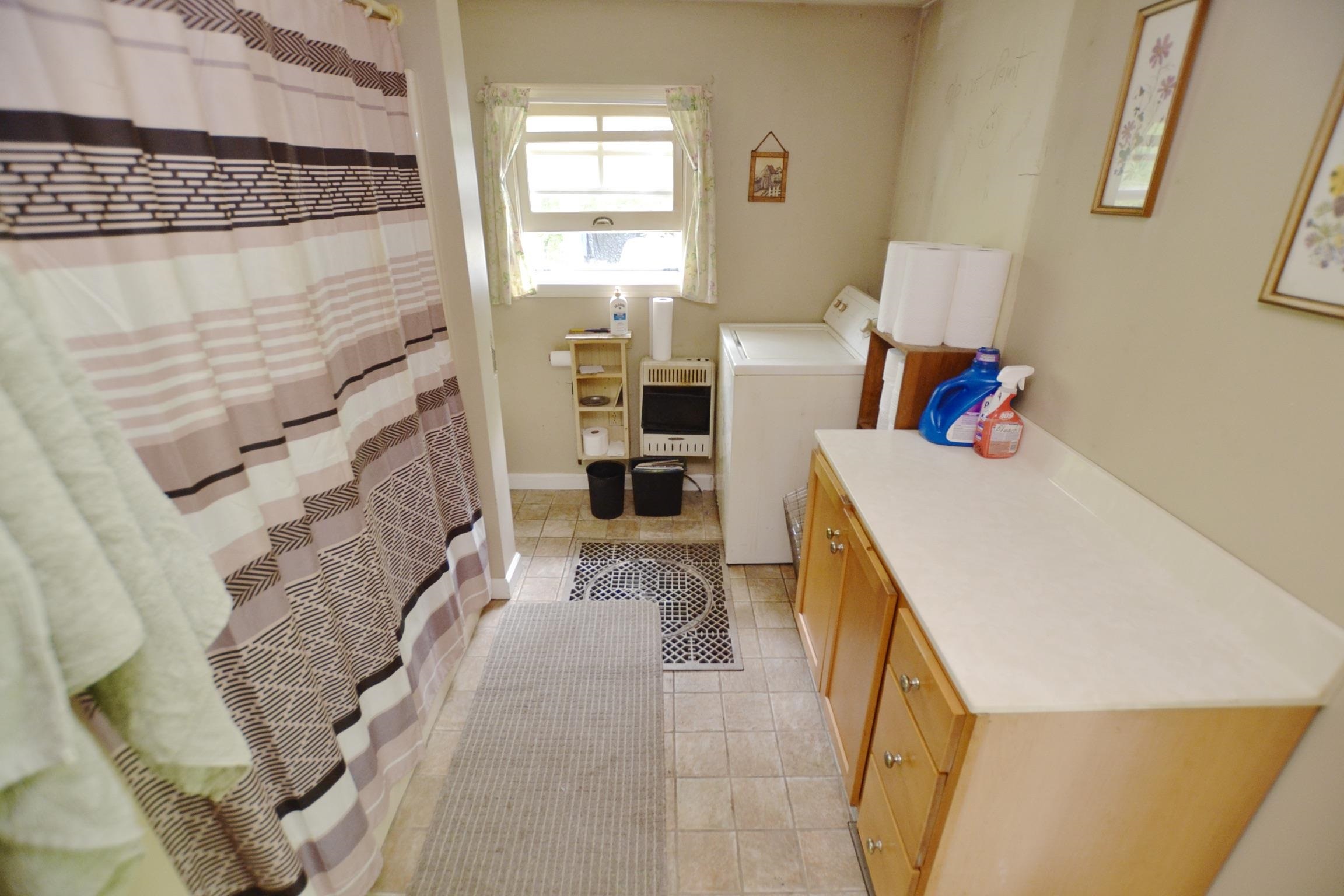 459 Bat Hennesey Road Moretown, VT 05660 - Photo 18 of 36