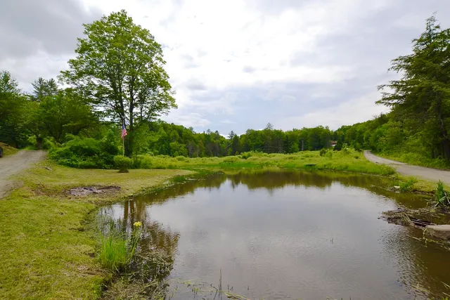 $325,000 | 459 Bat Hennesey Road, Moretown, VT 05660