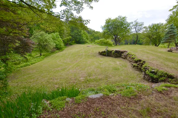 $325,000 | 459 Bat Hennesey Road, Moretown, VT 05660