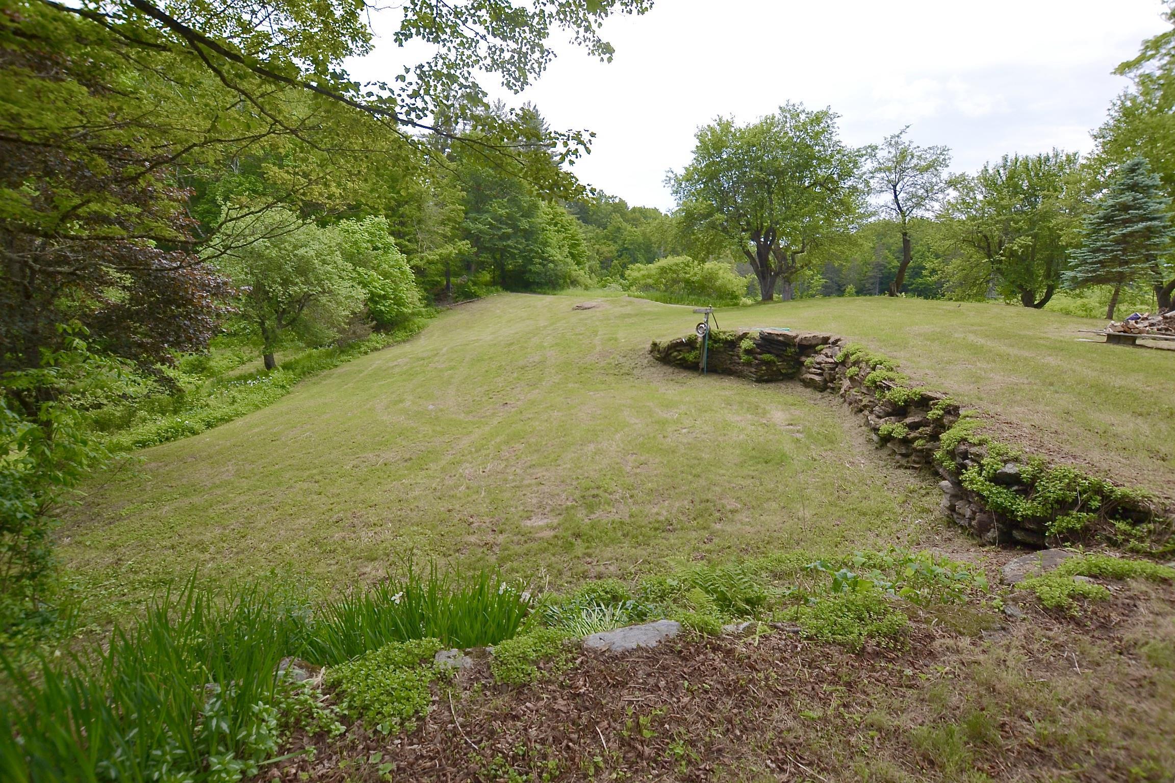 459 Bat Hennesey Road Moretown, VT 05660 - Photo 34 of 36