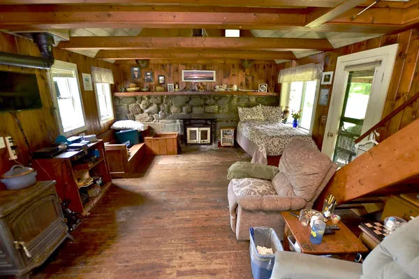 $325,000 | 459 Bat Hennesey Road, Moretown, VT 05660