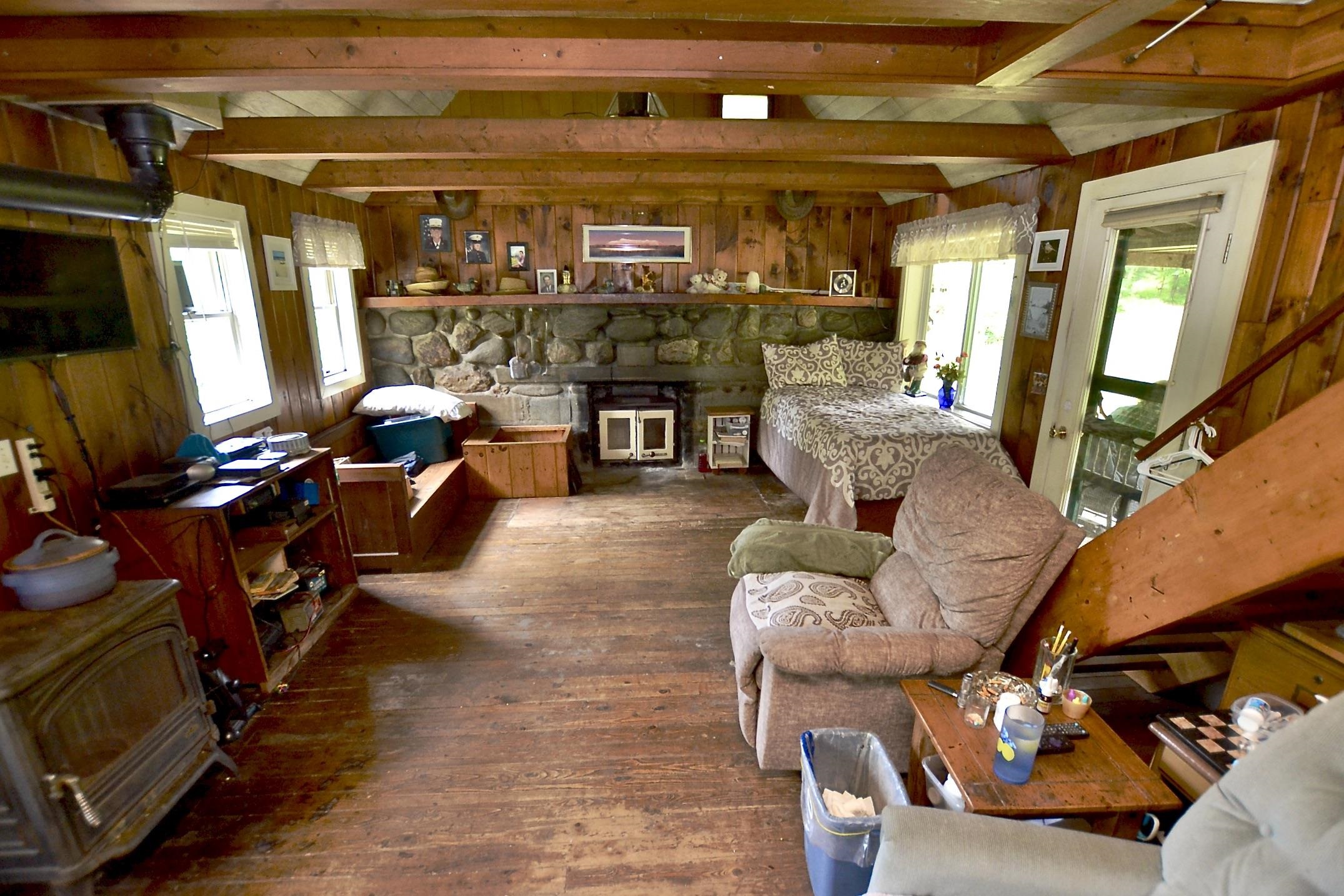 459 Bat Hennesey Road Moretown, VT 05660 - Photo 7 of 36