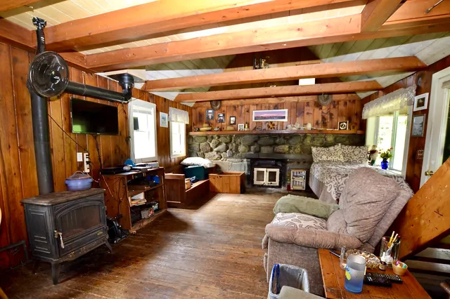 $325,000 | 459 Bat Hennesey Road, Moretown, VT 05660