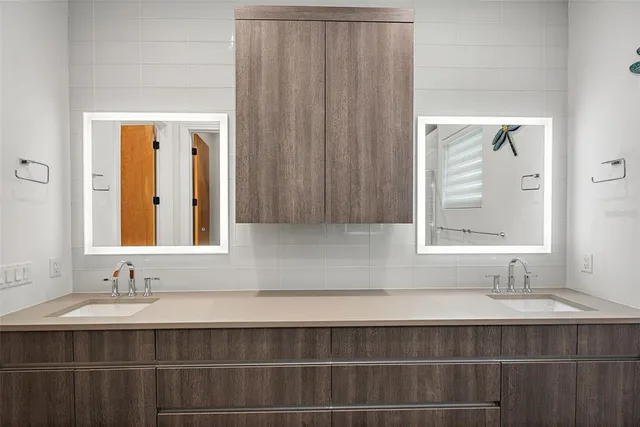 $7,500 | 2500 4th Avenue South, St. Petersburg, FL 33712