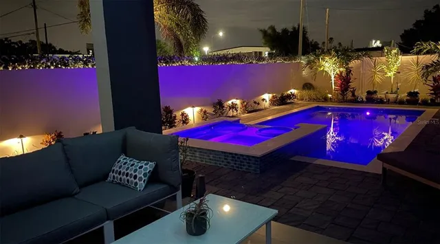 $7,500 | 2500 4th Avenue South, St. Petersburg, FL 33712