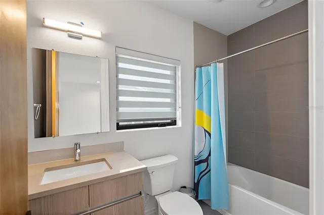 $7,500 | 2500 4th Avenue South, St. Petersburg, FL 33712