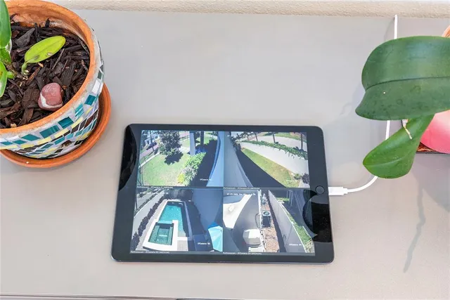 $7,500 | 2500 4th Avenue South, St. Petersburg, FL 33712