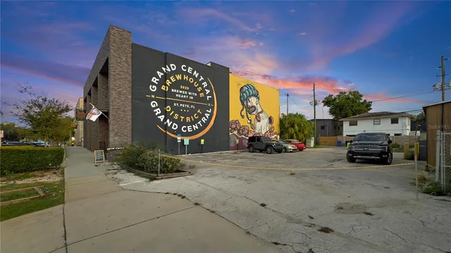 $7,500 | 2500 4th Avenue South, St. Petersburg, FL 33712