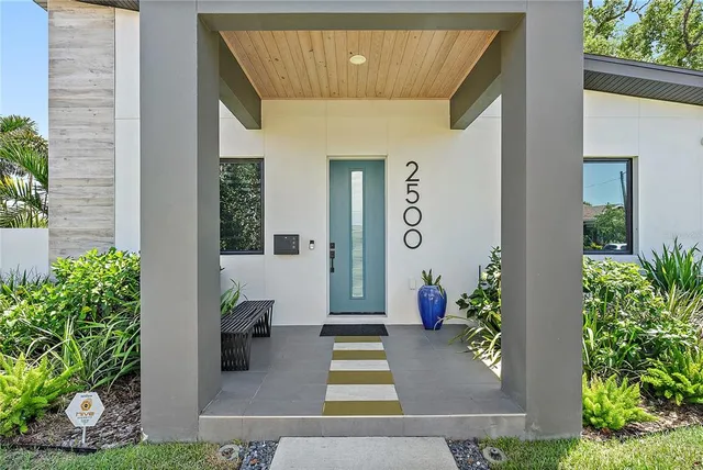 $7,500 | 2500 4th Avenue South, St. Petersburg, FL 33712