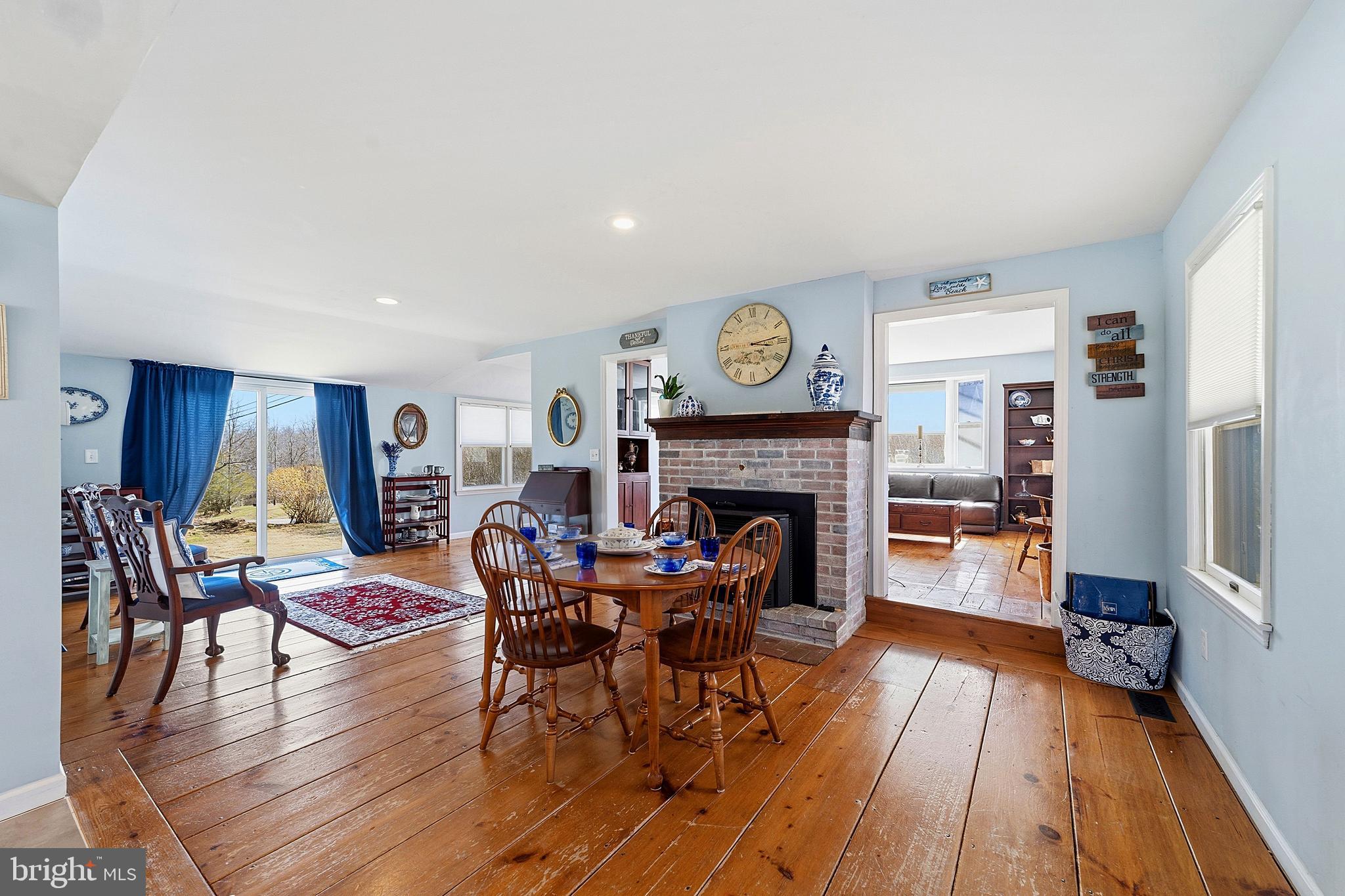 72 Poor Farm Road Pennington, NJ 08534 - Photo 4 of 28 Gallery Image 4