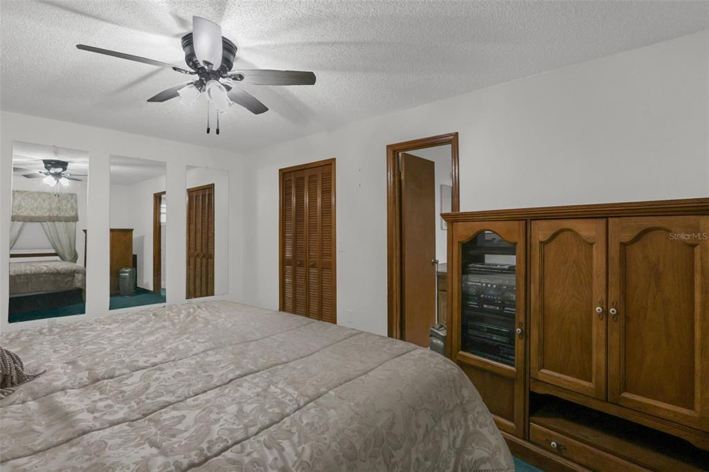1762 Howland Boulevard Deltona, FL 32738 - Photo 19 of 32
