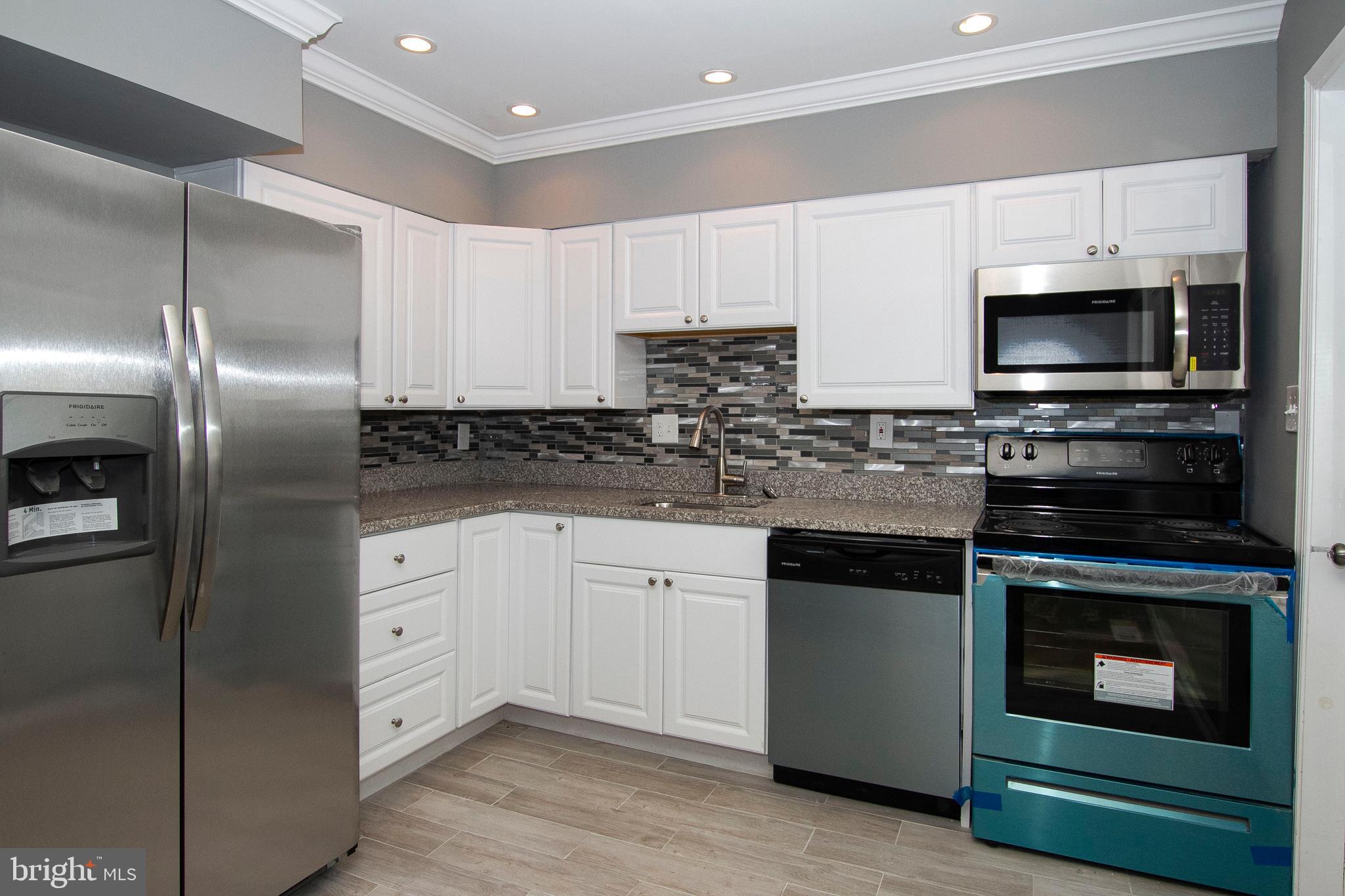 130 Bladen Road Baltimore, MD 21221 - Photo 10 of 22 Kitchen
