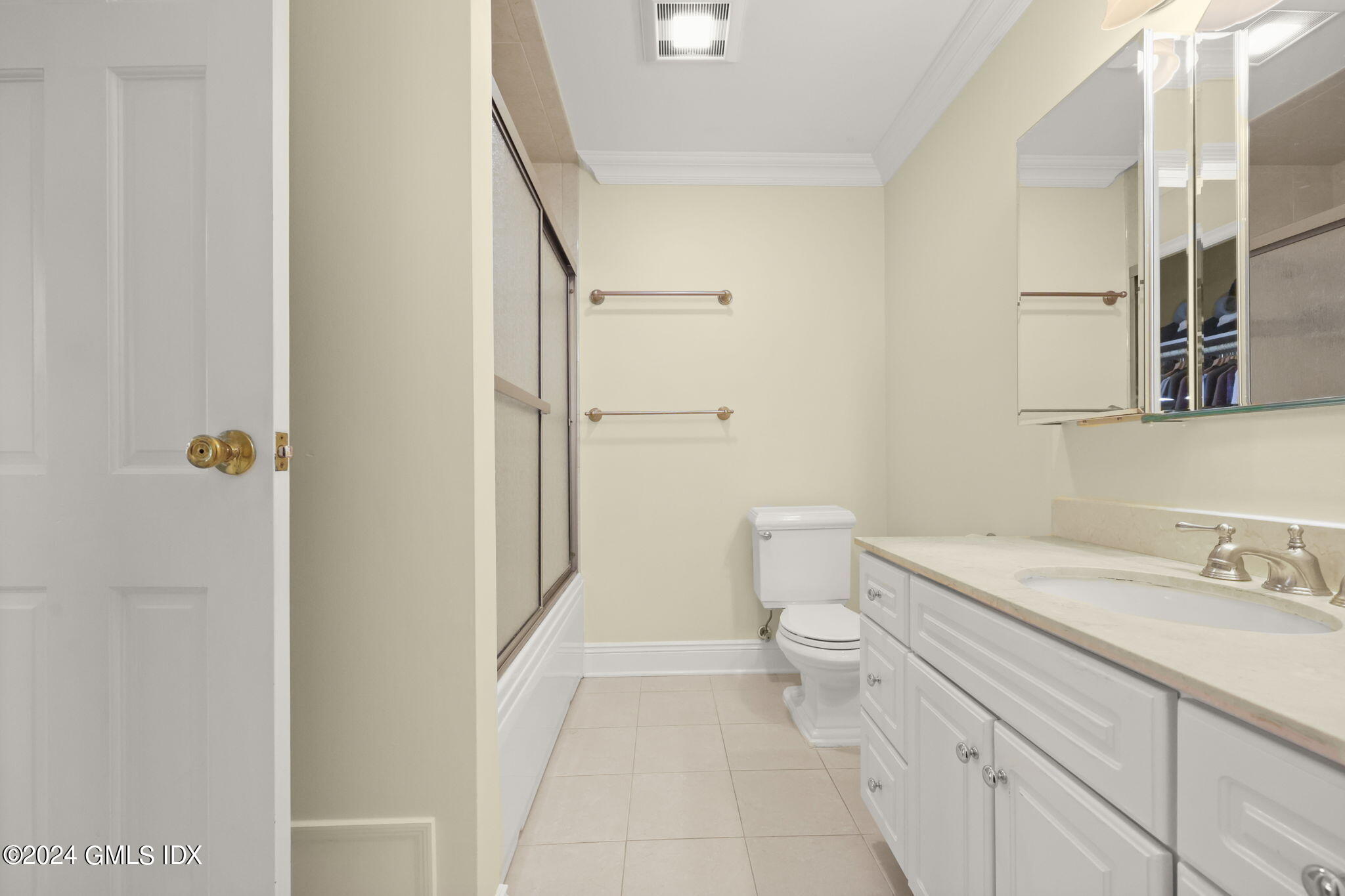 72 Lockwood Road Riverside, CT 06878 - Photo 27 of 51 a bathroom with a sink a toilet and shower